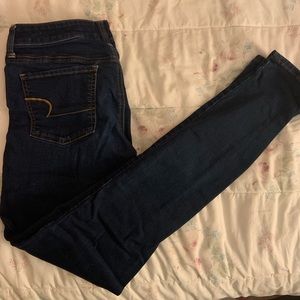 Size 8 long American Eagle Jeggings